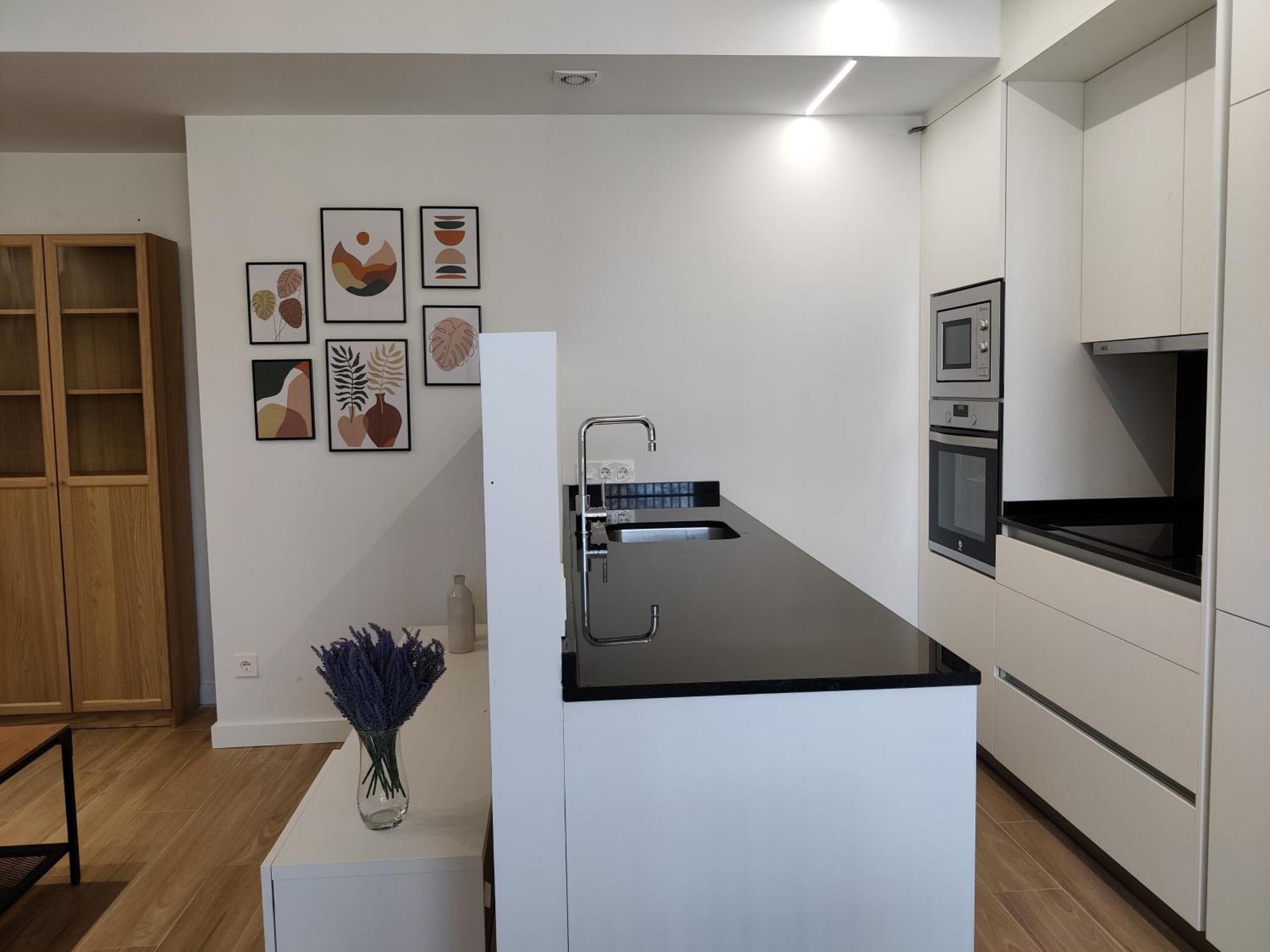 Apartamentos Ezkaba By Clabao Pamplona Luaran gambar