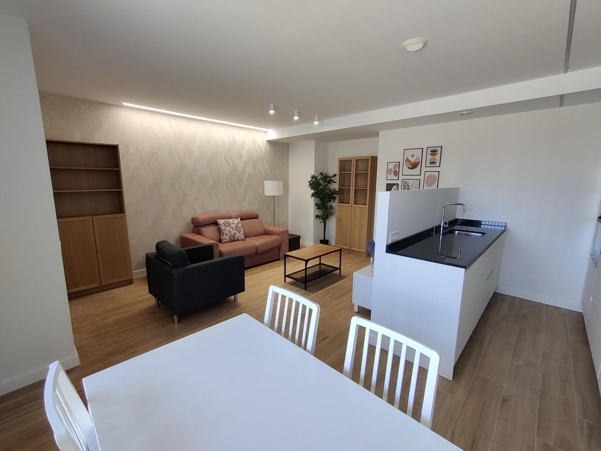 Apartamentos Ezkaba By Clabao Pamplona Luaran gambar